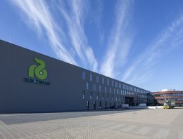 Rijk Zwaan gaat fors uitbreiden