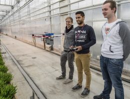Projectgroep Drones in de Kas zoekt uitbreiding van testbedrijven