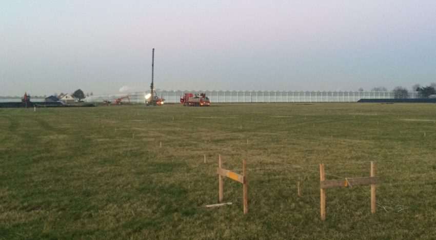 Eerste paal markeert start bouw DaglichtKas Ter Laak Orchids