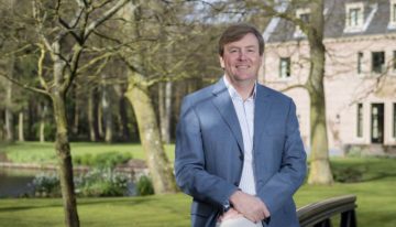 Koning opent Experience Centre bij 50-jarig jubileum Koppert Biological Systems