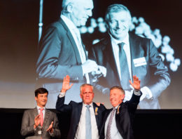 Koninklijke onderscheiding voor directie Koppert Biological Systems