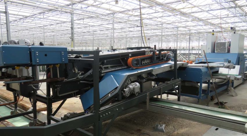 Houd sorteermachine schoon met perslucht en poetsdoek