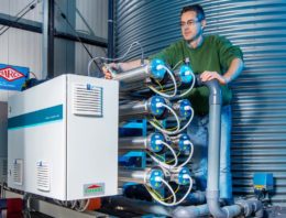 Tomatenteler kiest met nieuwe waterzuiveringsinstallatie voor zekerheid