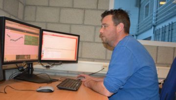 ‘Nattevingerwerk voor optimale groeicondities definitief verleden tijd’
