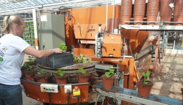 Goed onderhoud voorkomt ongewenste stilstand op potplantenbedrijf