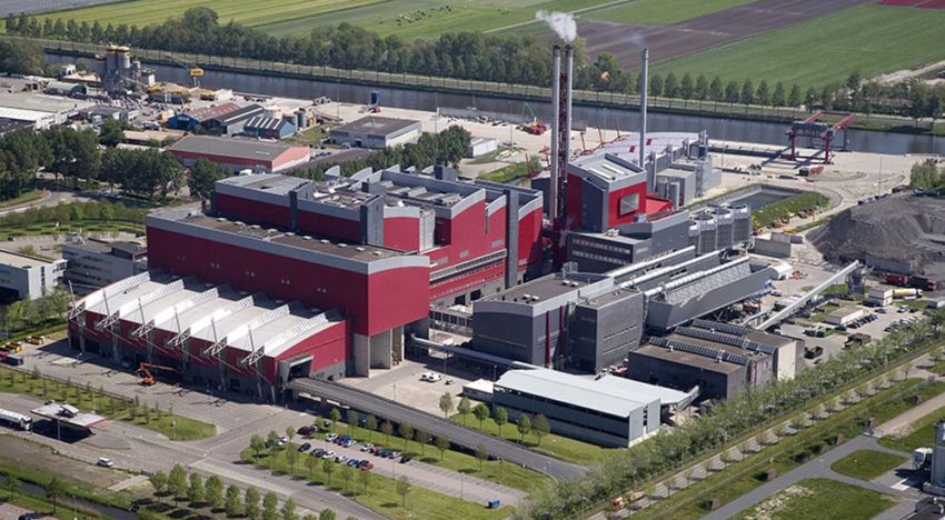 Afvalbranche en glastuinbouw kijken naar mogelijkheden verduurzaming Afvalbranche en glastuinbouw kijken naar mogelijkheden verduurzaming