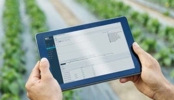 Procescomputer bedienen met smartphone, tablet of laptop