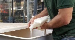 Unieke wateroplosbare meststof in gelvorm