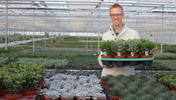 ‘Betere kwaliteit, minder uitval en insectendruk door weerbaar telen’