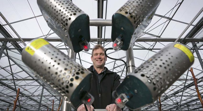 ‘Helft minder verbruik aan gewasbescherming door elektrostatisch spuitsysteem’